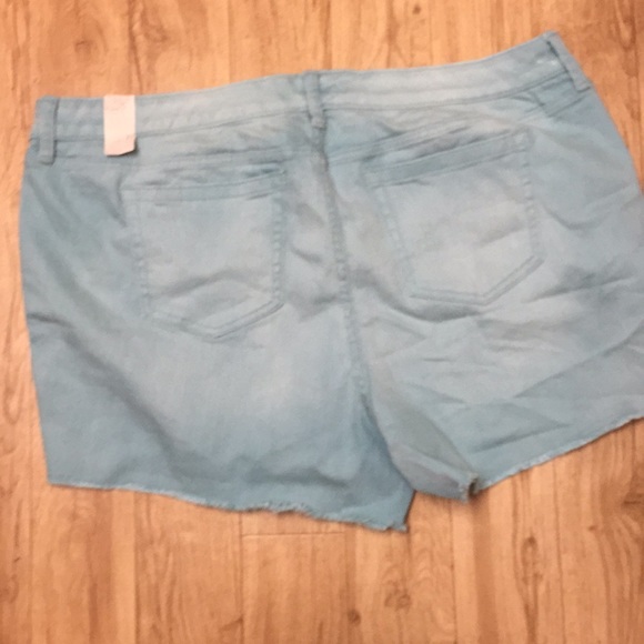 SOLD - Picture 3 of 7